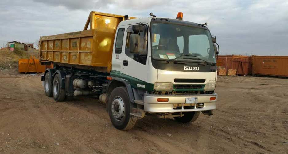 Skip Hire Truck in Keilor